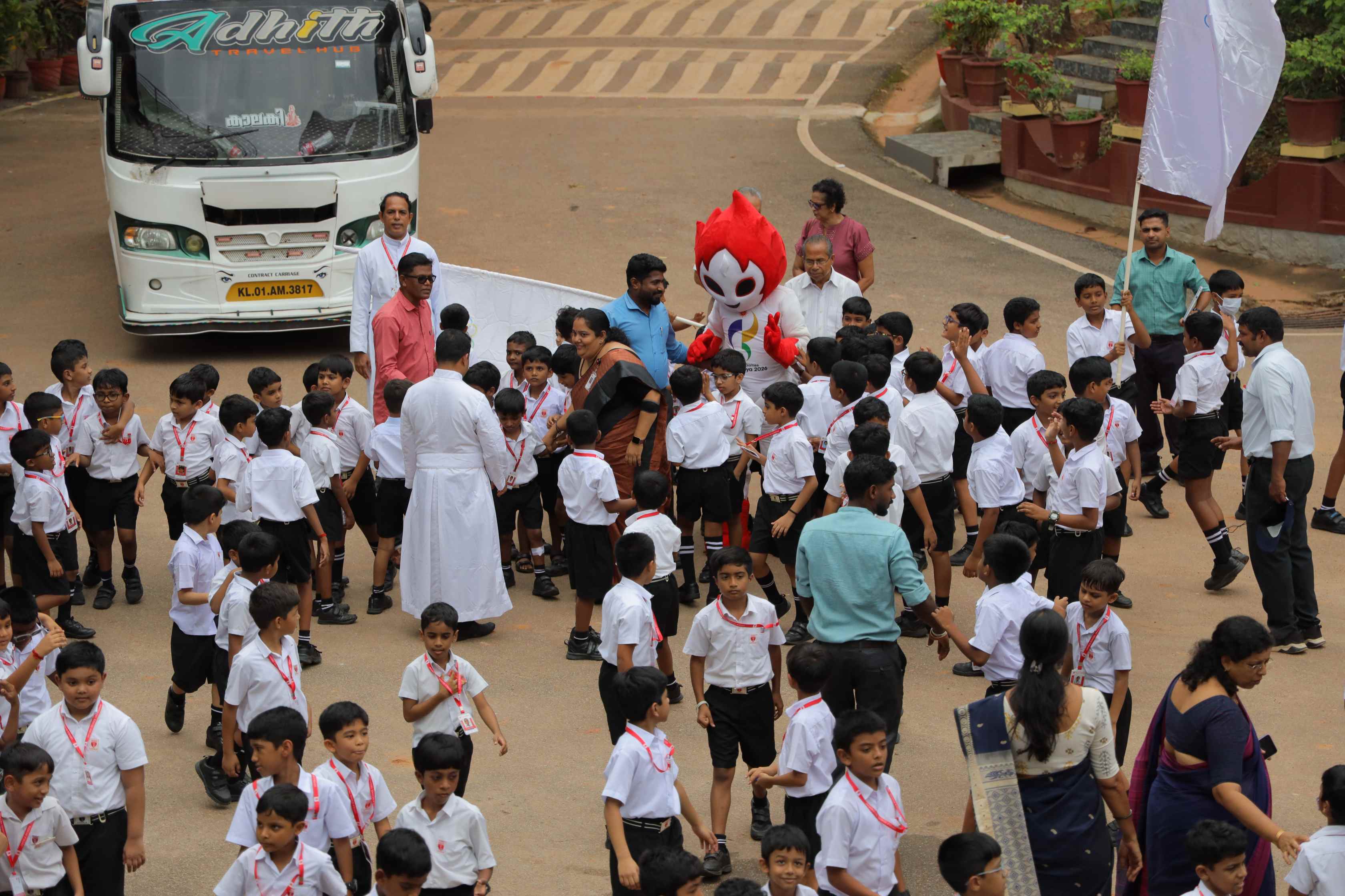 LOYOLA SCHOOL